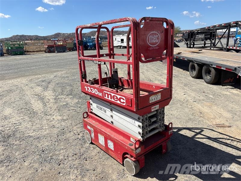 MEC 1330SE Electric Scissor Lift Škarjaste dvižne ploščadi