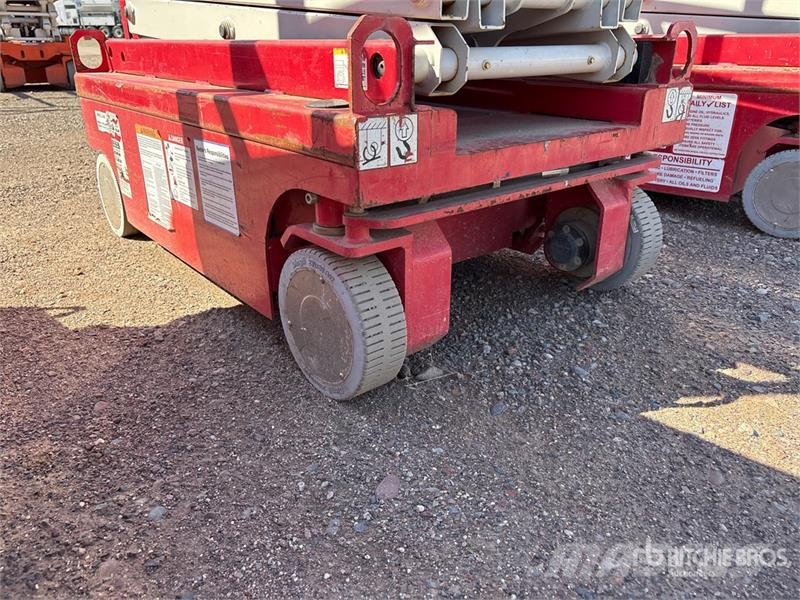 MEC 1330SE Electric Scissor Lift Saksilavat