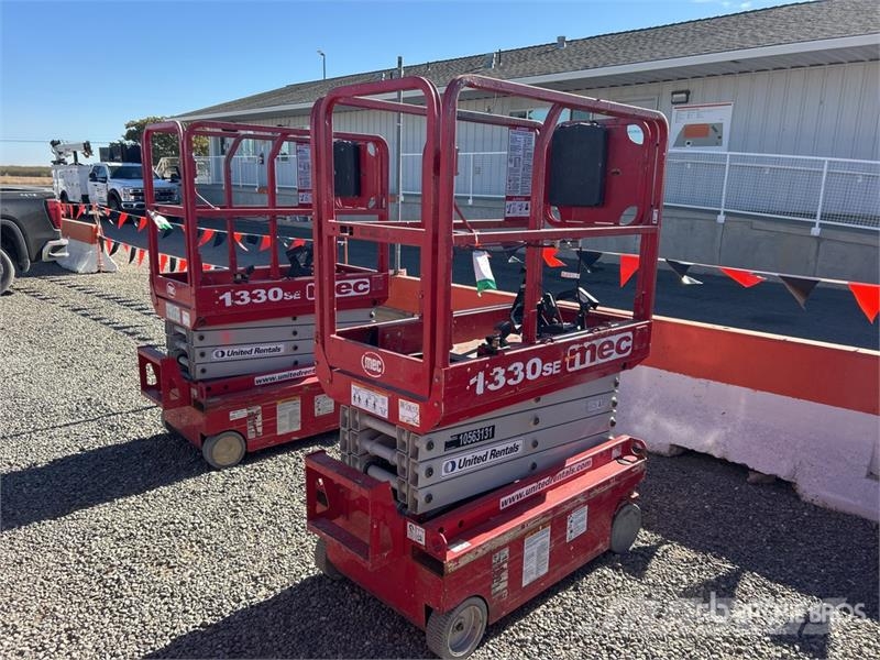 MEC 1330SE Electric Scissor Lift Plataformas tijera