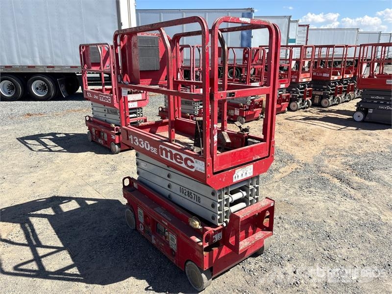 MEC 1330SE Electric Scissor Lift Škarjaste dvižne ploščadi
