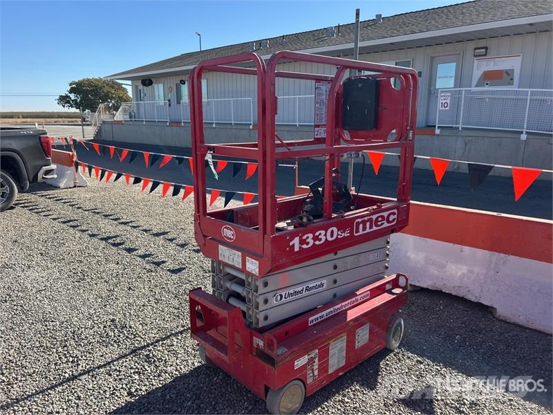 MEC 1330SE Electric Scissor Lift Plataformas tijera