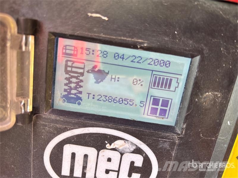 MEC 1330SE Electric Scissor Lift Škarjaste dvižne ploščadi