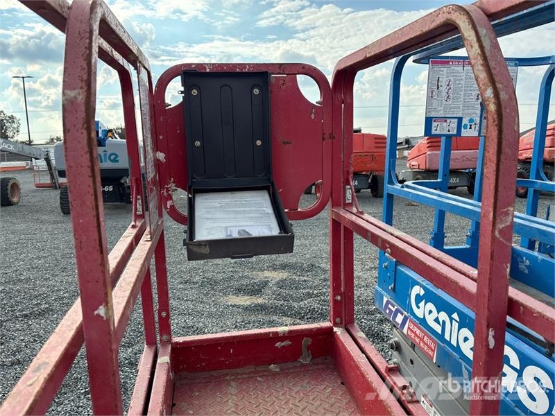 MEC 1330SE Electric Scissor Lift Scheren-Arbeitsbühnen
