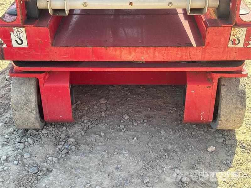 MEC 1330SE Electric Scissor Lift Saksilavat
