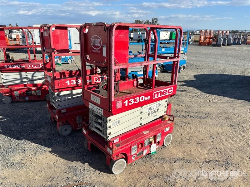 MEC 1330SE Electric Scissor Lift Škarjaste dvižne ploščadi