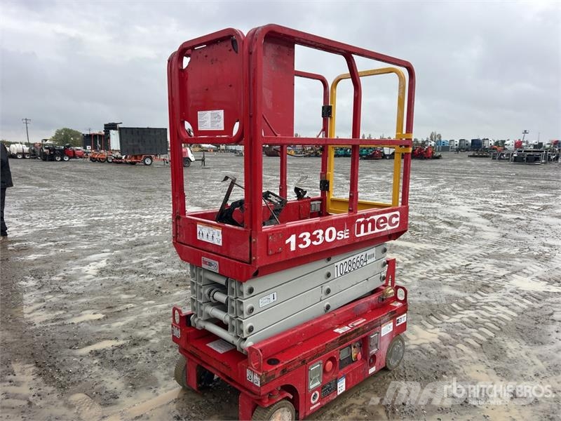 MEC 1330SE Electric Scissor Lift Plataformas tijera