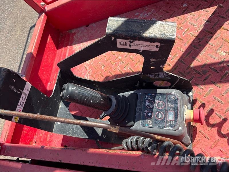 MEC 1330SE Electric Scissor Lift Saksilavat
