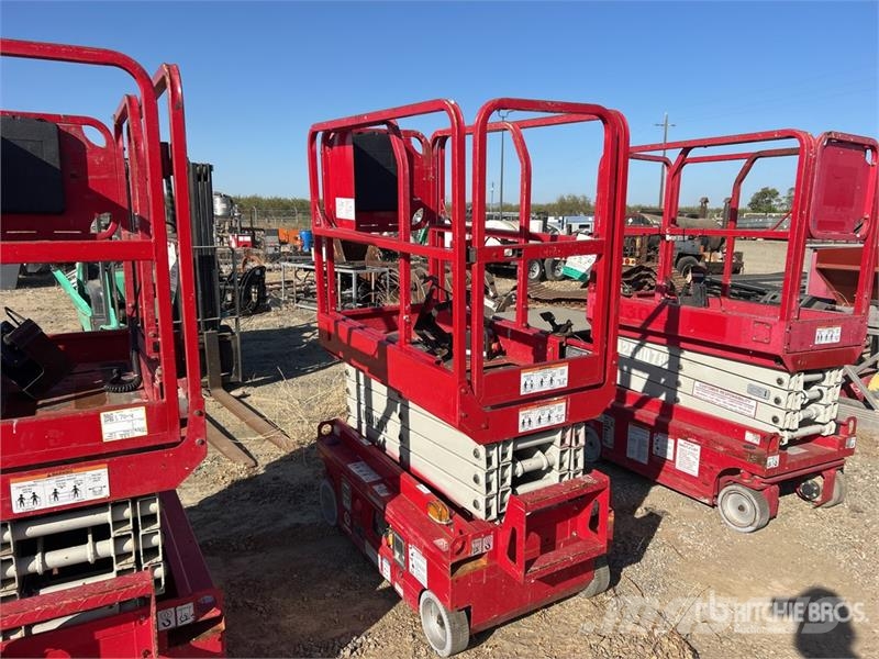 MEC 1330SE Electric Scissor Lift Scissor lifts