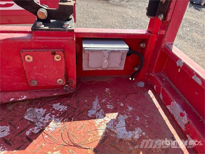 MEC 1330SE Electric Scissor Lift Saksilavat