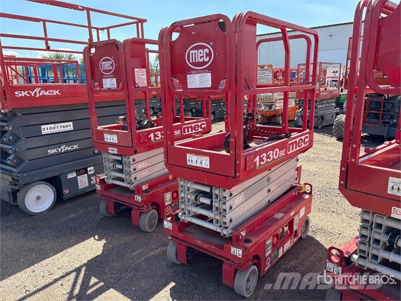 MEC 1330SE Electric Scissor Lift Saksilavat