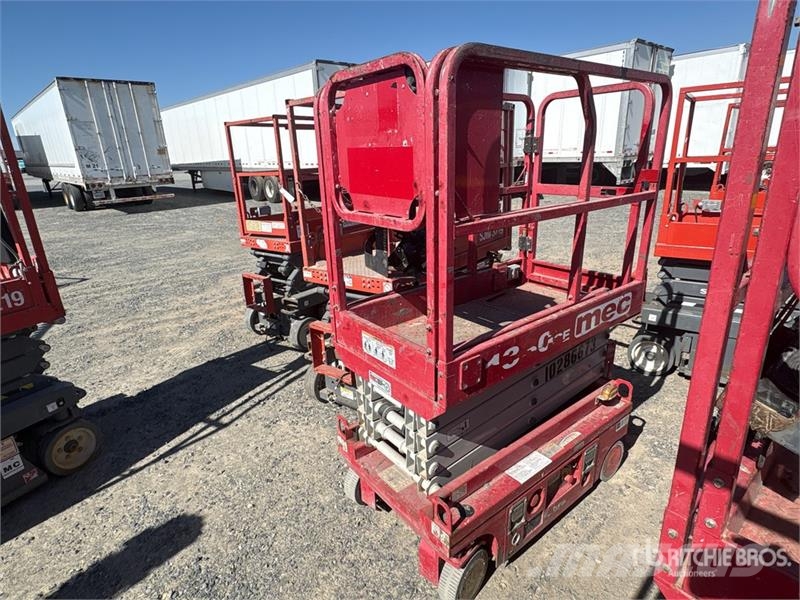MEC 1330SE Electric Scissor Lift Scissor lifts