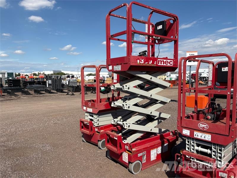 MEC 1330SE Electric Scissor Lift Saksilavat