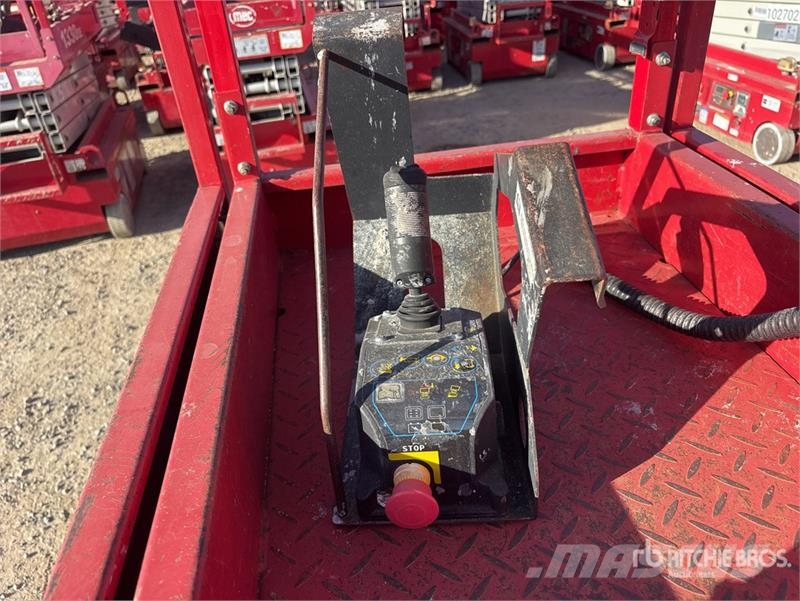 MEC 1330SE Electric Scissor Lift Scissor lifts