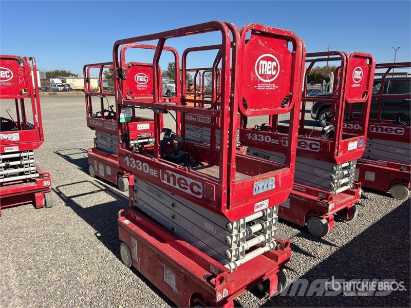 MEC 1330SE Electric Scissor Lift Plataformas tijera