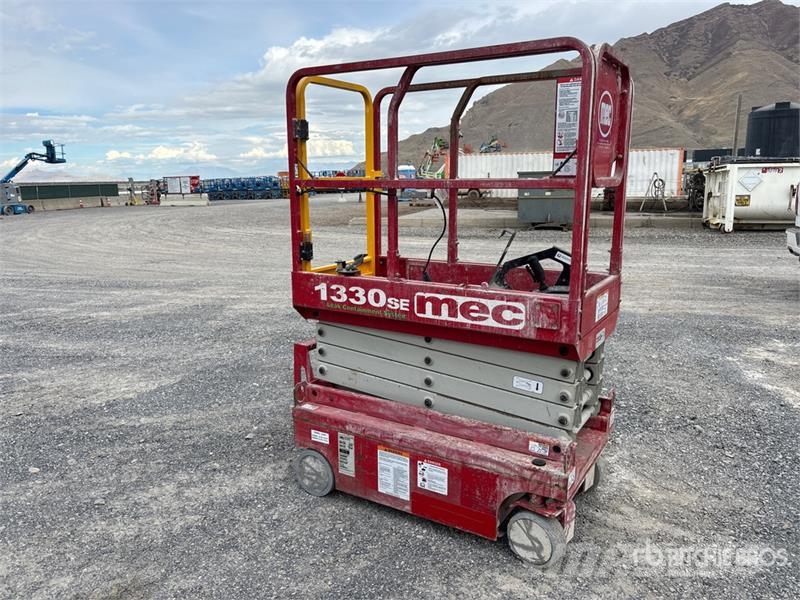 MEC 1330SE Electric Scissor Lift Plataformas tijera