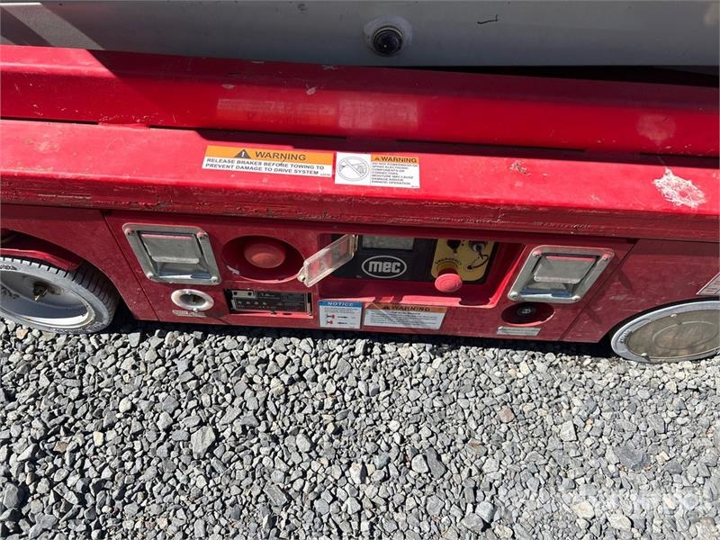 MEC 1330SE Electric Scissor Lift Škarjaste dvižne ploščadi