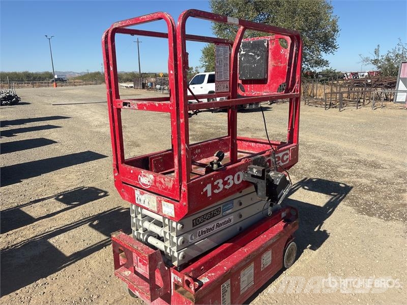 MEC 1330SE Electric Scissor Lift Saksilavat
