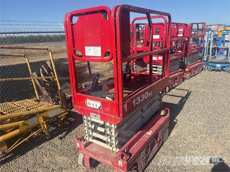 MEC 1330SE Electric Scissor Lift Šķerveida pacēlāji