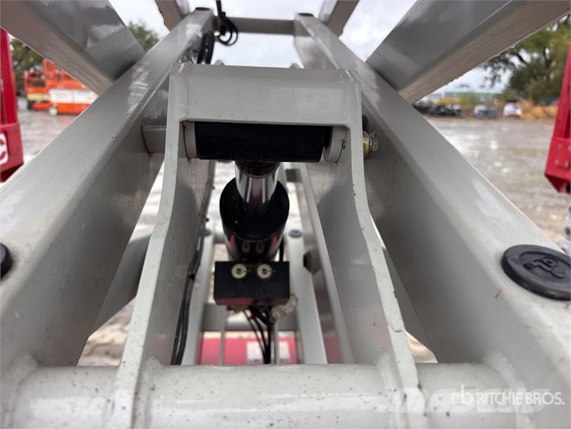MEC 1330SE Electric Scissor Lift Plataformas tijera