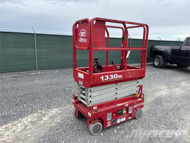 MEC 1330SE Scissor Lift Plataformas tijera