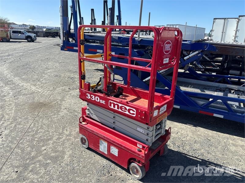 MEC 330SE Electric Scissor Lift Ножични работни платформи