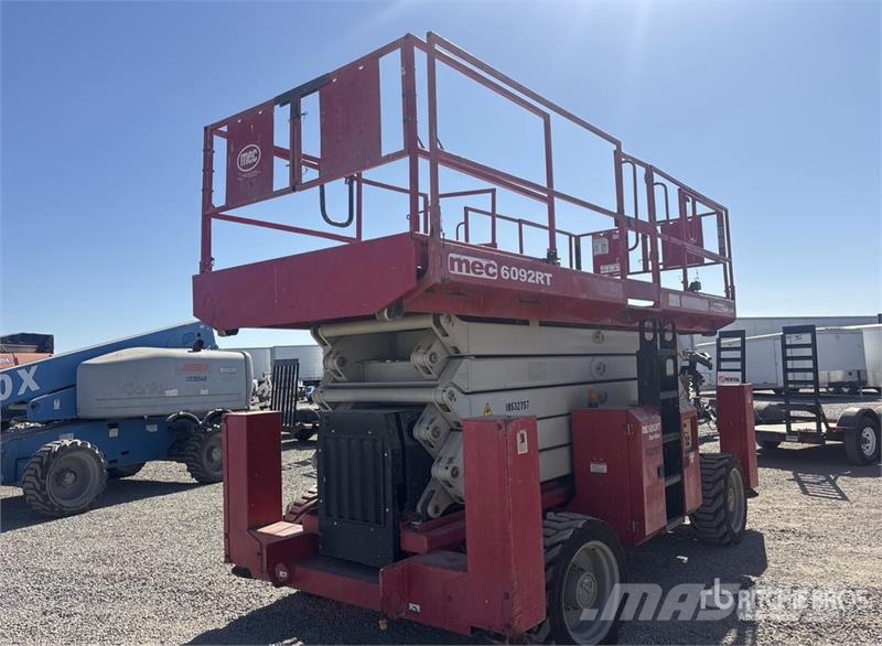 MEC 6092RT Makasli platformlar