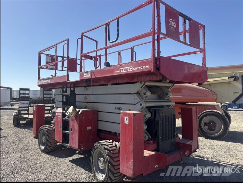 MEC 6092RT Makasli platformlar