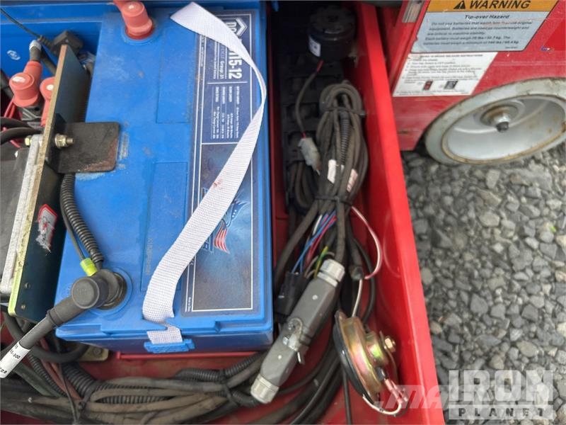 MEC MICRO 19 Electric Scissor Lift Škarjaste dvižne ploščadi