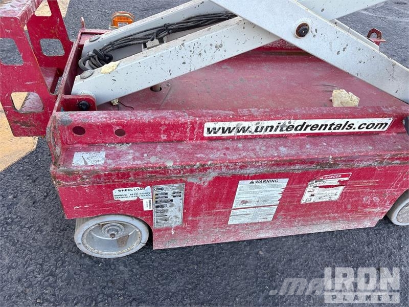 MEC MICRO 19 Electric Scissor Lift Škarjaste dvižne ploščadi
