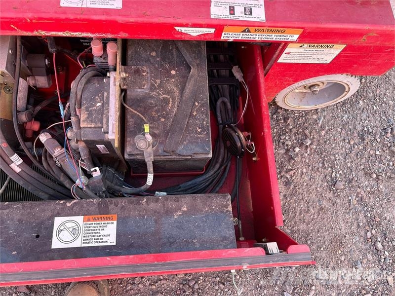 MEC MICRO 19 Electric Scissor Lift Šķerveida pacēlāji