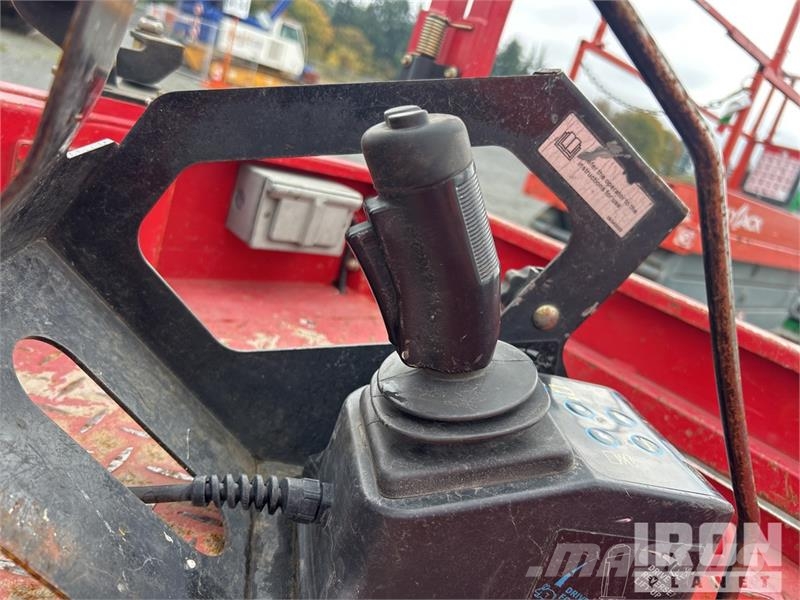 MEC MICRO 19 Electric Scissor Lift Scheren-Arbeitsbühnen