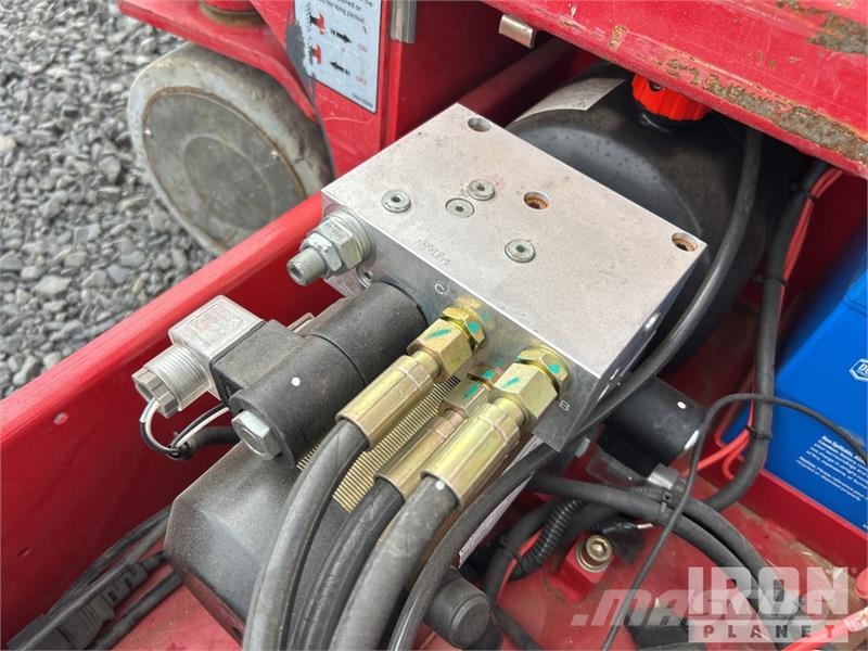 MEC MICRO 19 Electric Scissor Lift Škarjaste dvižne ploščadi