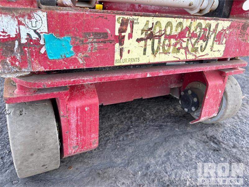 MEC MICRO 19 Electric Scissor Lift Škarjaste dvižne ploščadi