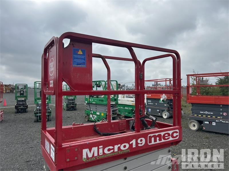 MEC MICRO 19 Electric Scissor Lift Škaraste platforme