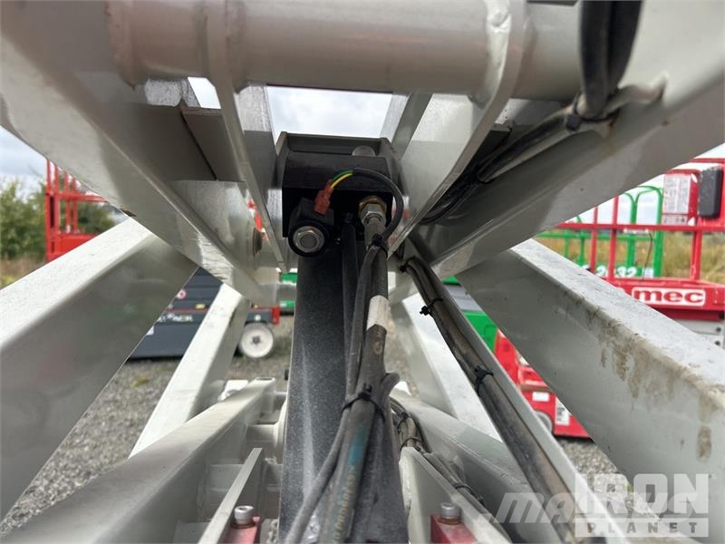 MEC MICRO 19 Electric Scissor Lift Škaraste platforme
