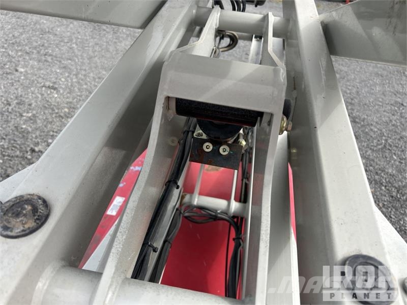 MEC MICRO 19 Electric Scissor Lift Škaraste platforme