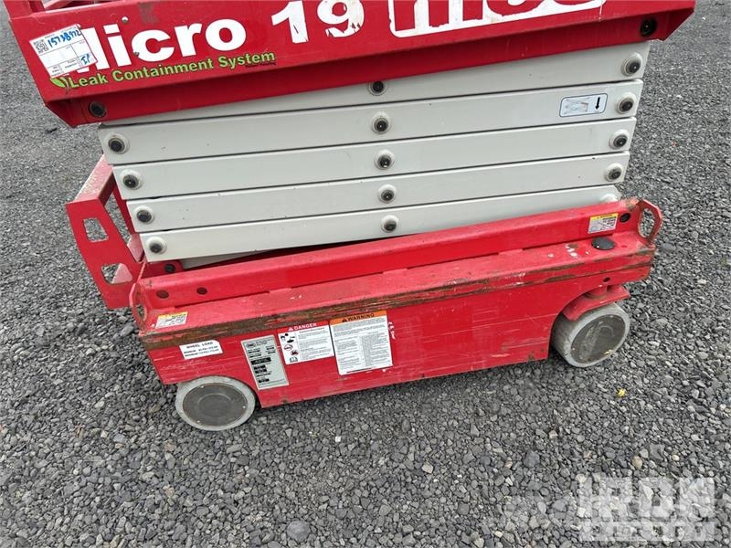 MEC MICRO 19 Electric Scissor Lift Škarjaste dvižne ploščadi