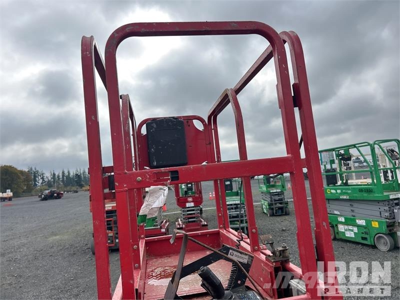 MEC MICRO 19 Electric Scissor Lift Škarjaste dvižne ploščadi