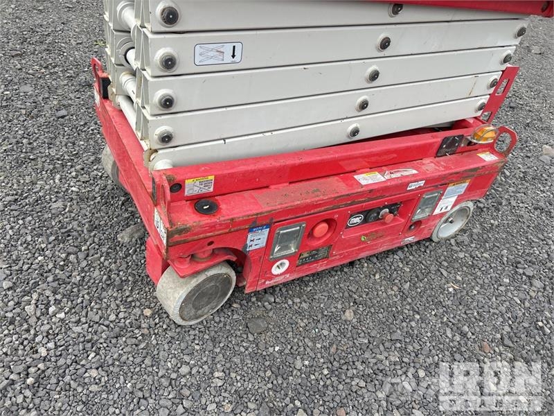 MEC MICRO 19 Electric Scissor Lift Škarjaste dvižne ploščadi