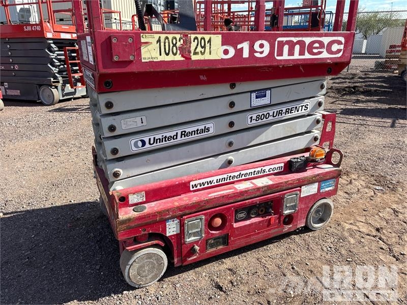 MEC MICRO 19 Electric Scissor Lift Škarjaste dvižne ploščadi