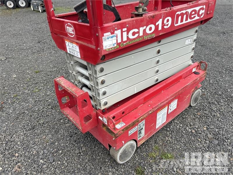 MEC MICRO 19 Electric Scissor Lift Škaraste platforme