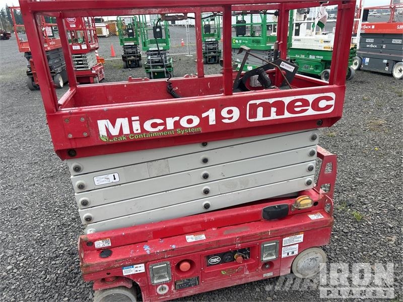 MEC MICRO 19 Electric Scissor Lift Škaraste platforme