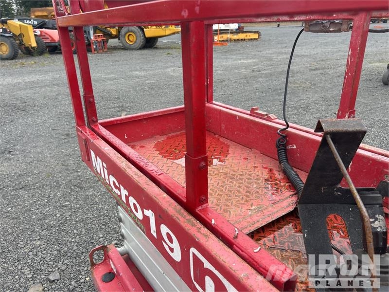 MEC MICRO 19 Electric Scissor Lift Škaraste platforme