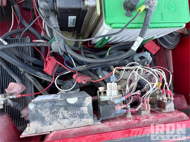 MEC MICRO 19 Electric Scissor Lift Škarjaste dvižne ploščadi