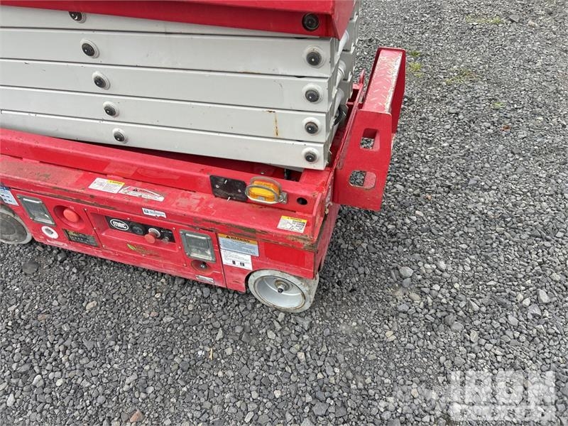 MEC MICRO 19 Electric Scissor Lift Škarjaste dvižne ploščadi