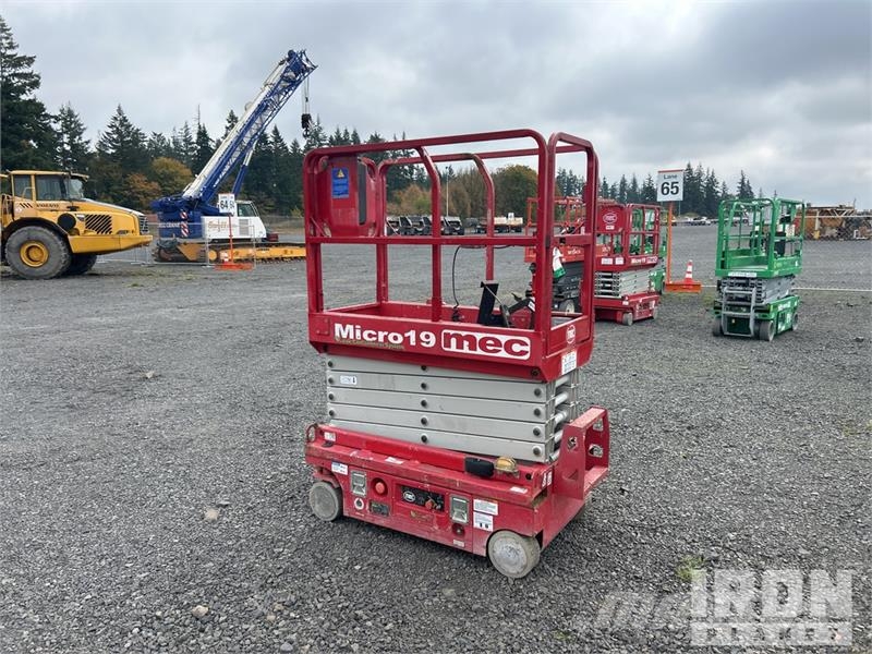 MEC MICRO 19 Electric Scissor Lift Škaraste platforme
