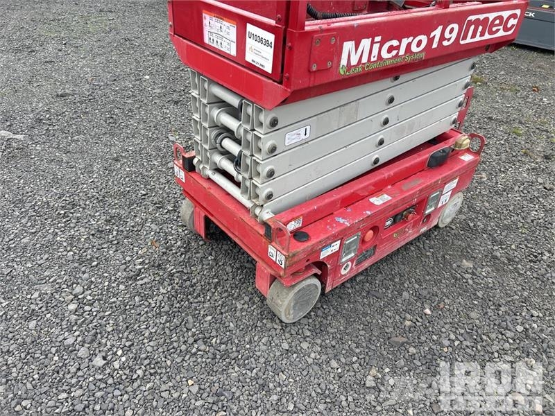 MEC MICRO 19 Electric Scissor Lift Škaraste platforme