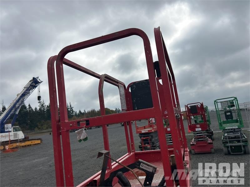 MEC MICRO 19 Electric Scissor Lift Škarjaste dvižne ploščadi