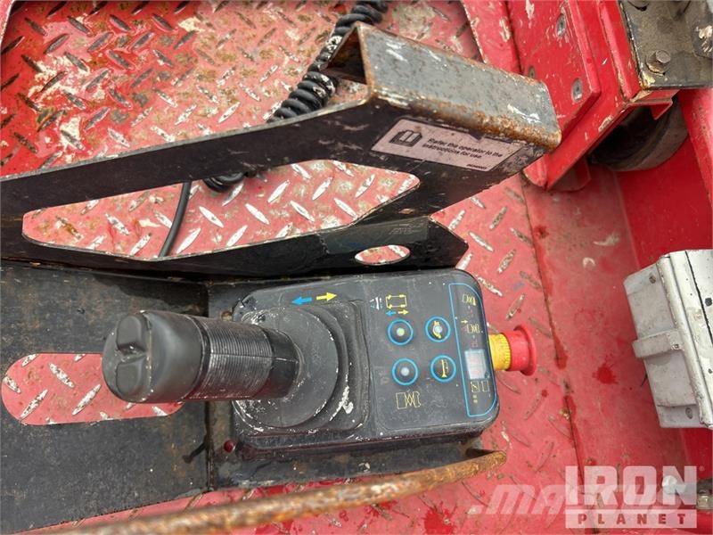 MEC MICRO 19 Electric Scissor Lift Škarjaste dvižne ploščadi