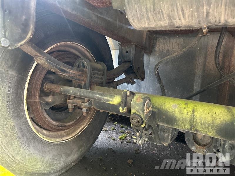  Menard Flat Top S/A Frac Tank معدات البناء - غير ذلك